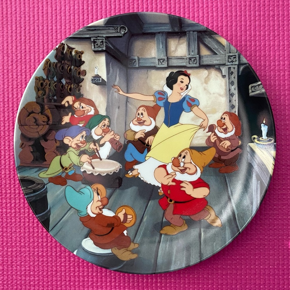 Limited Edition Snow White collector’s plate